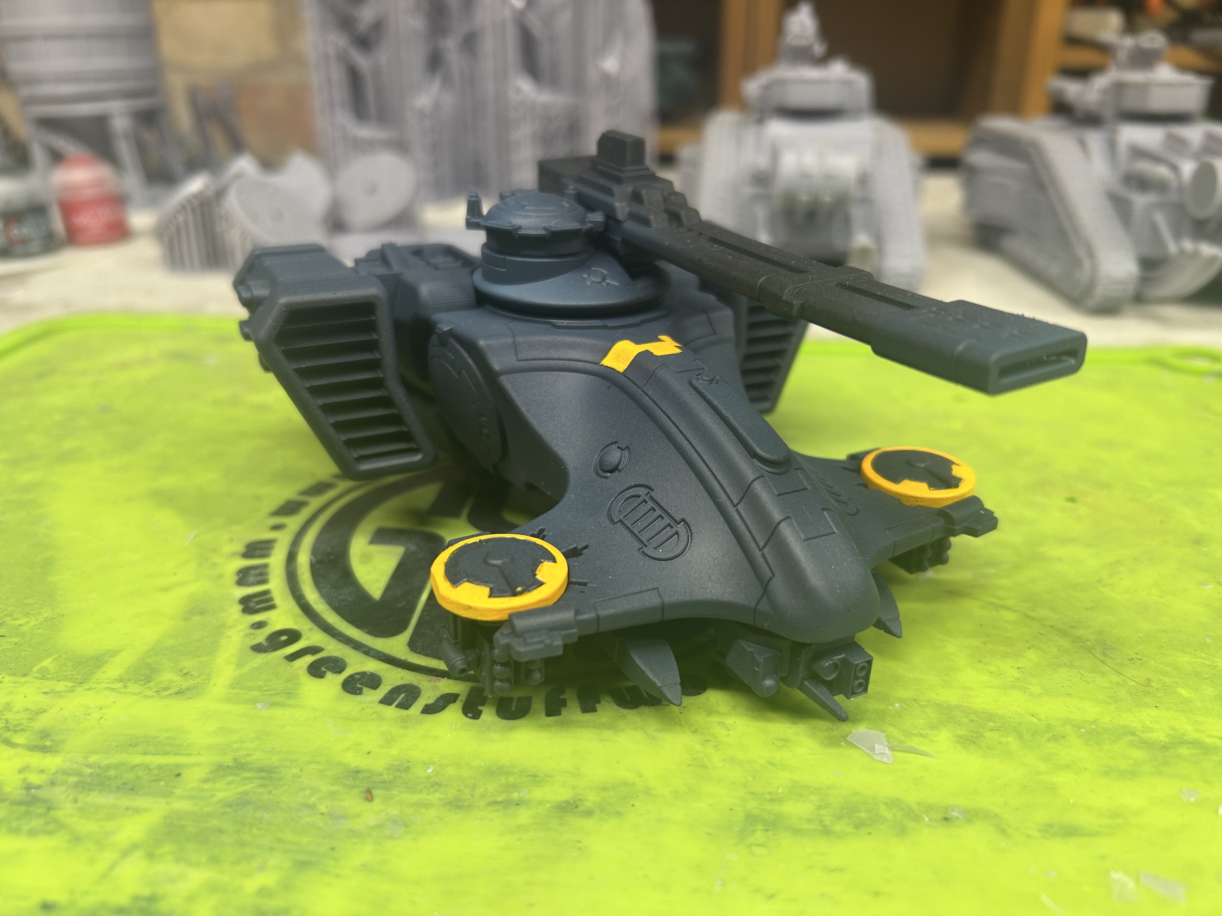 Tau Hammerhead