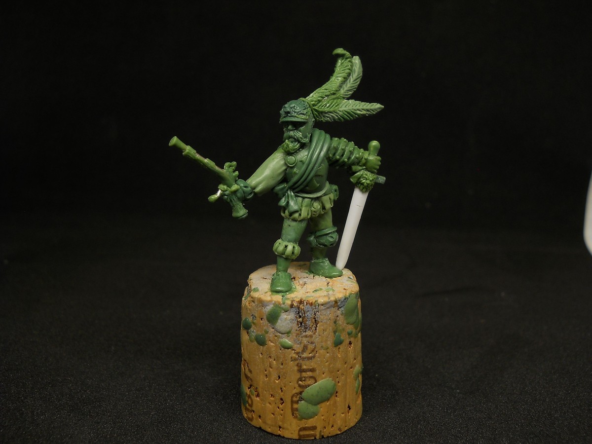 BA Hero Offering Of 300 To The Thirst Struggler Hero (28mm)