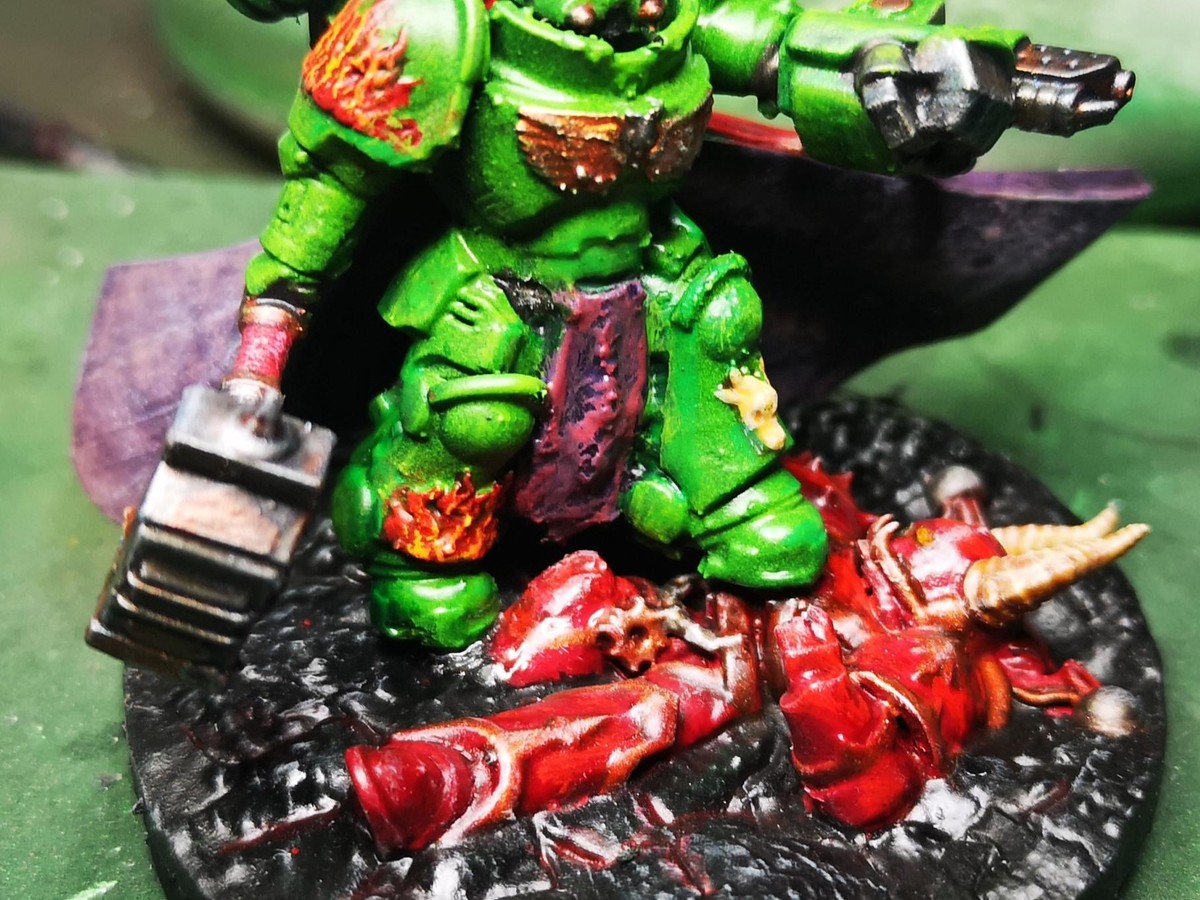 Salamanders Space Marine Captain